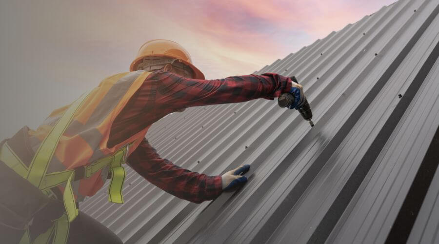 Expert new roof installation services in La Harpe, IL